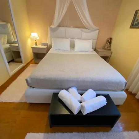 Ferienhaus Lori House In Corfu. Feel Like Your