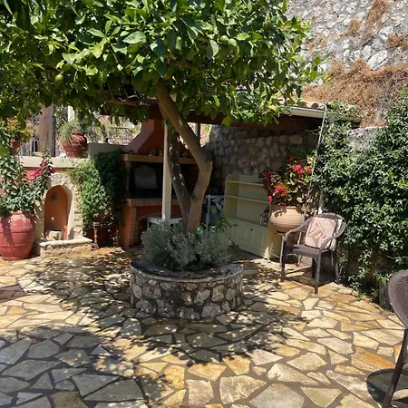 Ferienhaus Lori House In Corfu. Feel Like Your Skriperon