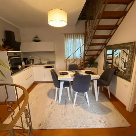Lori House In Corfu. Feel Like Your Skriperon