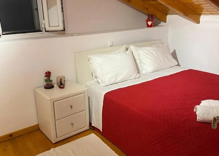 Lori House In Corfu. Feel Like Your Skriperon