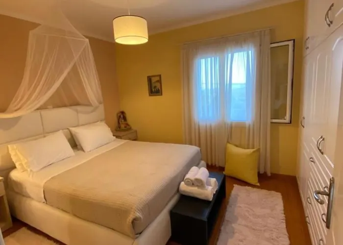 Lori House In Corfu. Feel Like Your * Skriperon